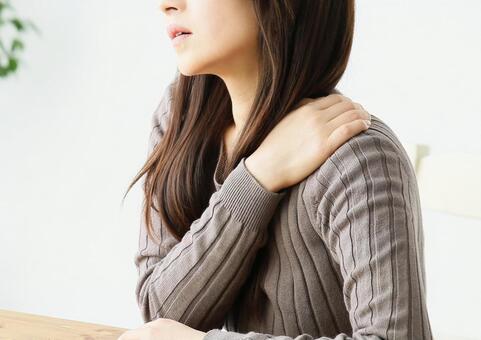 寒くなると気になる肩こりのお悩み