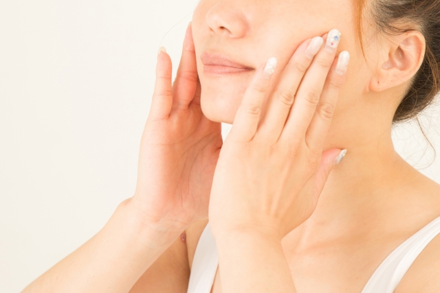 お顔の血行不良によるくすみの改善方法 お顔の血行不良によるくすみの改善方法 ホットヨガ コラーゲンスタジオ Lucina ルキナ